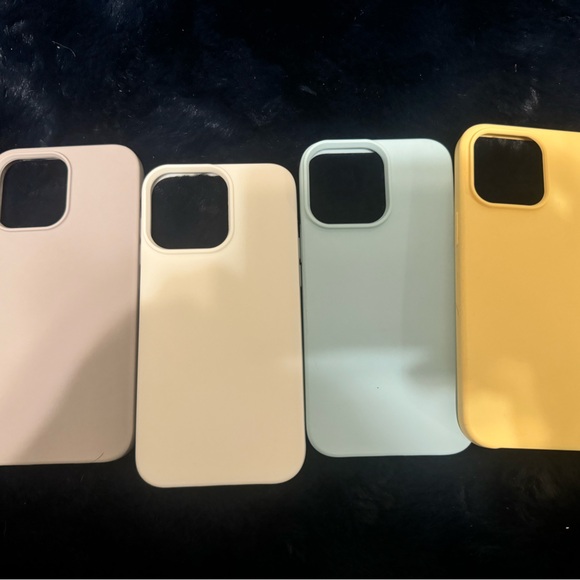 iPhone 14 Pro Max cases - Picture 2 of 3